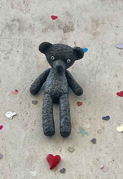 mini statue Budapest Kolodko