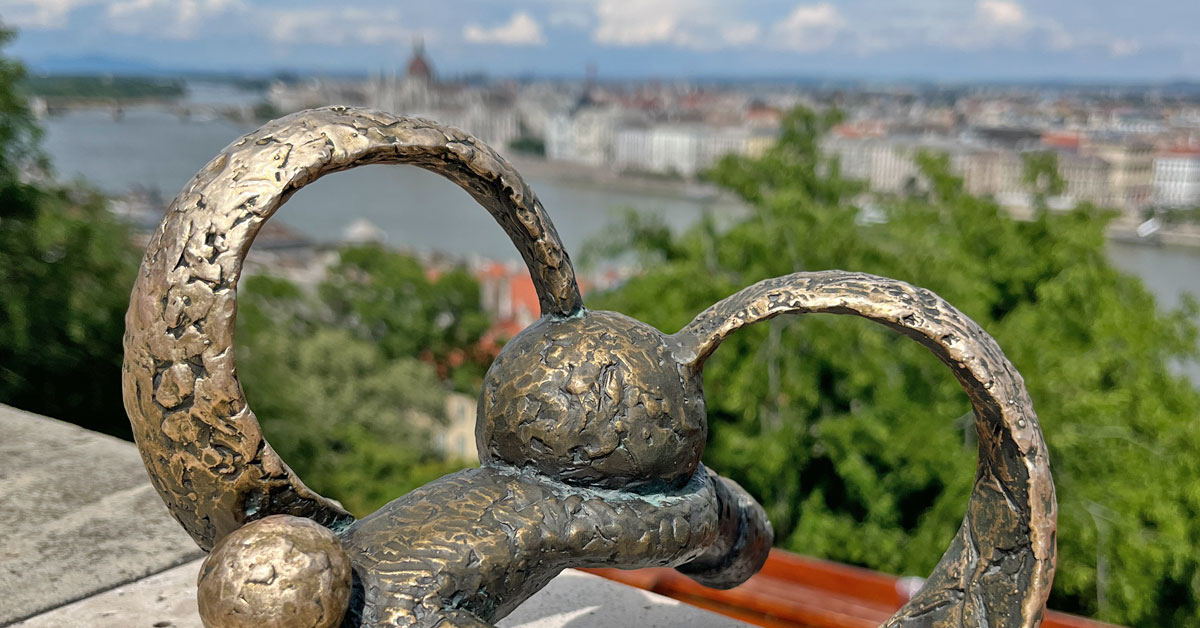 Budapest statuette